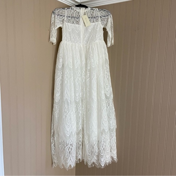 Trish Scully NWT Gorgeous Warm White Lace Gown Dress Girls Size 14 - Picture 2 of 9